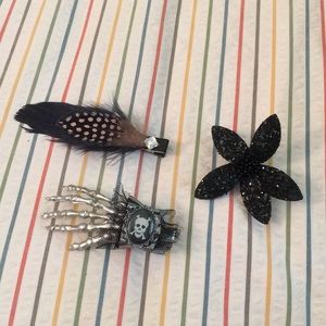 Assorted hair clips